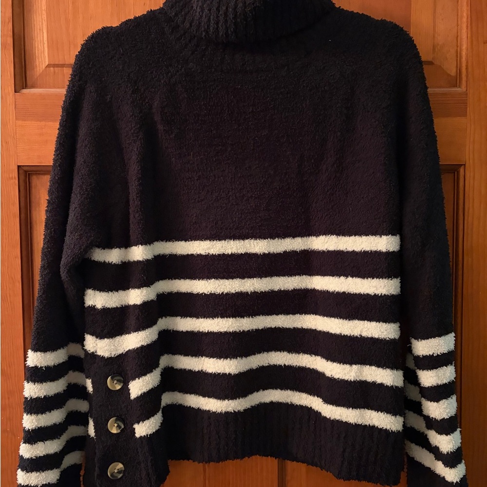 Alya Black Sweater with White Stripes and Side Buttons